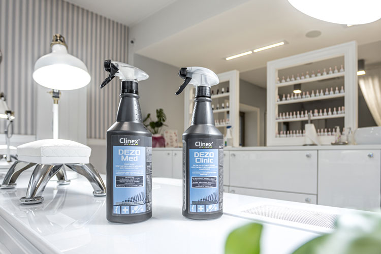 aranzacja srodkow czystosci clinex